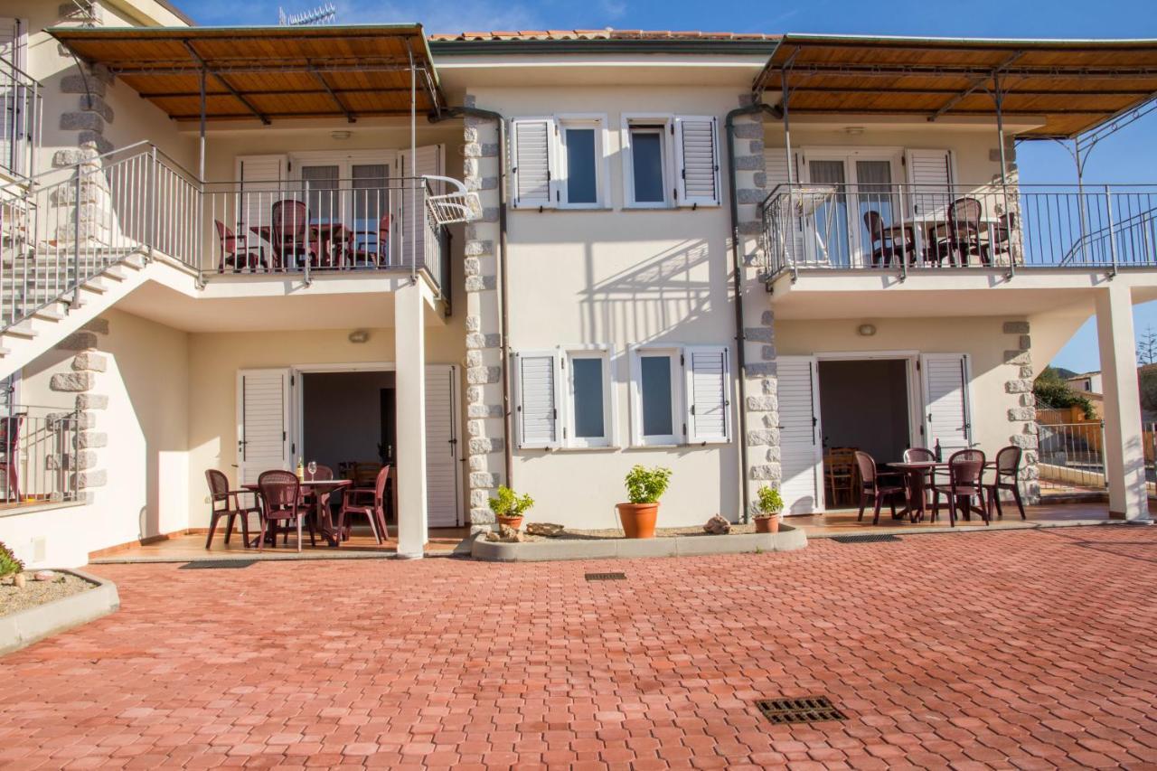 Gf Apartments Li Seddi Бадезі Екстер'єр фото